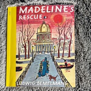 Scholastic Madeline's Rescue Book - Yellow and Red
